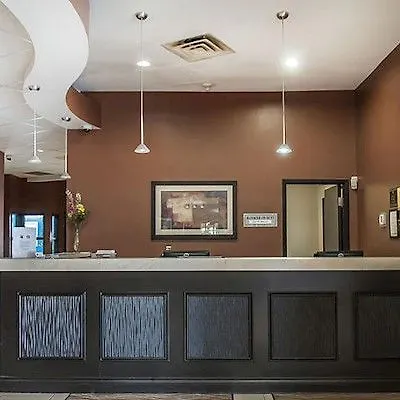 Comfort Hotel Airport North Toronto 3*,  Canada